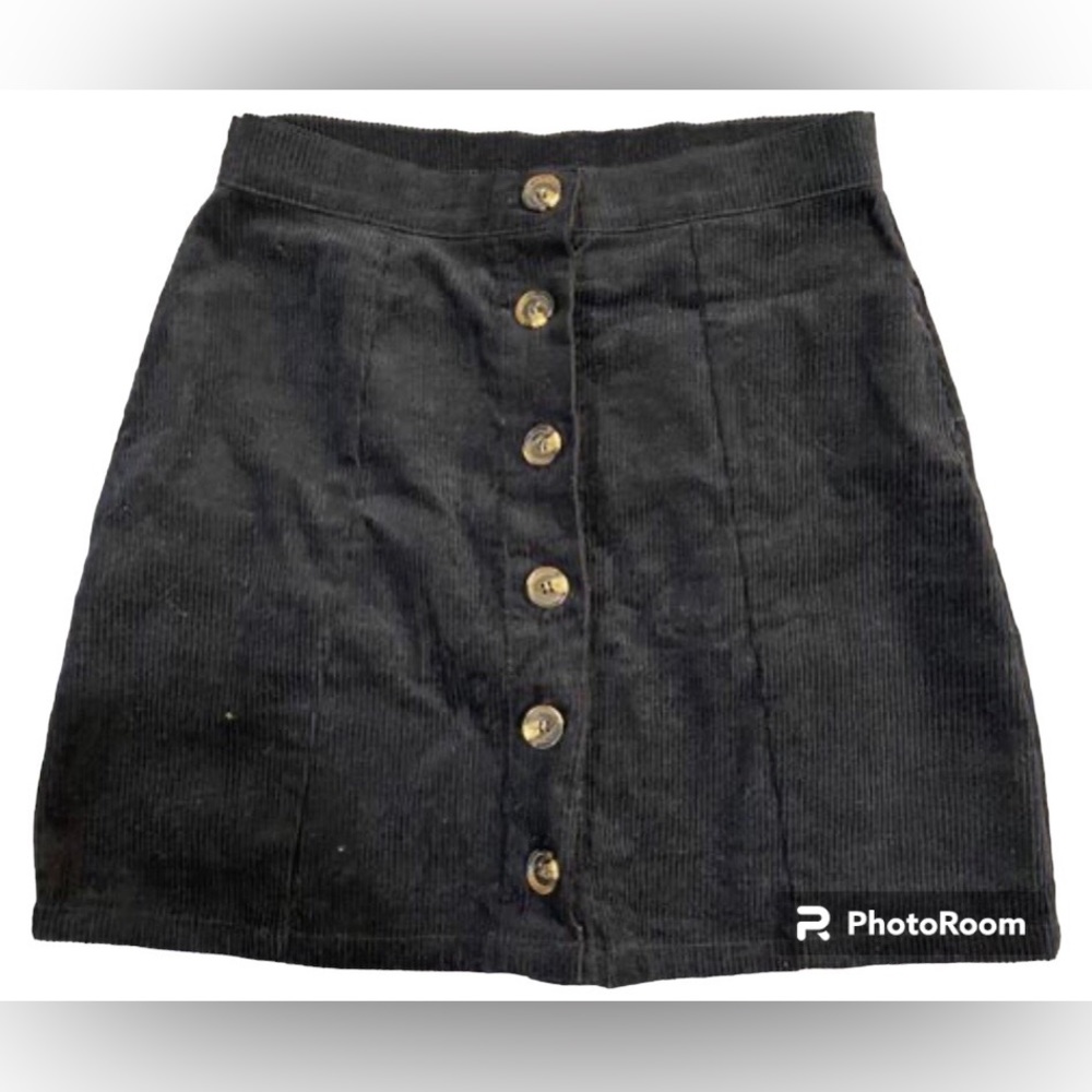 🌺 Francesca’s Collection Corduroy Skirt (S)